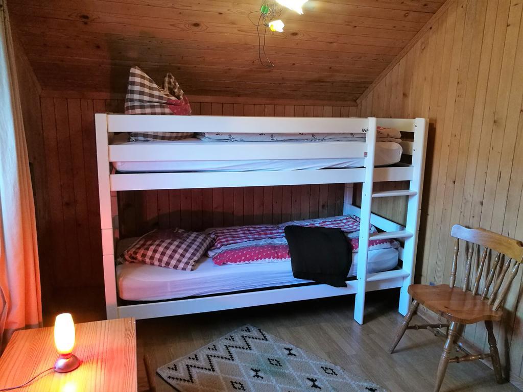 B&B Rosaly Château-d'Œx Chambre photo